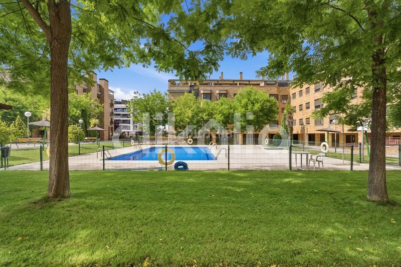 Foto b8698a70-0533-4311-94cc-1466f2c9c7c2. Pis amb calefacció aparcament piscina a Hospital Valdemoro