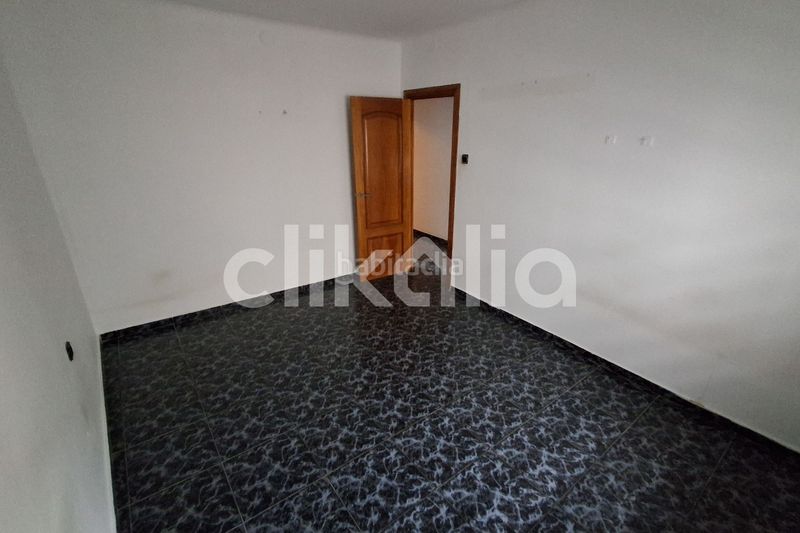 Foto d645a9c1-f693-484e-b429-74d7b90bca2a. Pis amb calefacció a Cerdanyola Sud Mataró