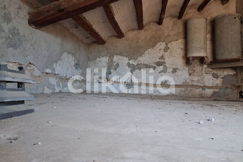 Foto a16088e0-8075-4392-b52c-3ed960d7edb4. Casa amb aparcament a Torrelles de Foix
