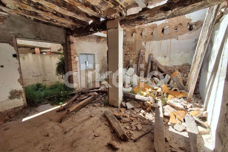 Foto aa1a7849-789e-4698-aac6-aef7994663d8. Casa amb aparcament a Torrelles de Foix
