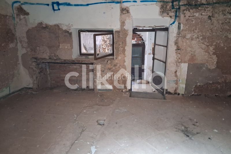 Foto b7fe5a92-c230-45cc-9490-2f3a58f05d4f. Casa amb aparcament a Torrelles de Foix
