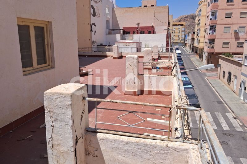 Foto dcfd2f47-668a-4cee-b8d7-6b8997b71cb4. Casa a Centro Almería