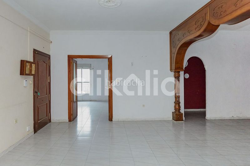 Foto ce43ffb1-ae0f-4e5c-a70c-f0a5dd5f71df. Piso en Andújar