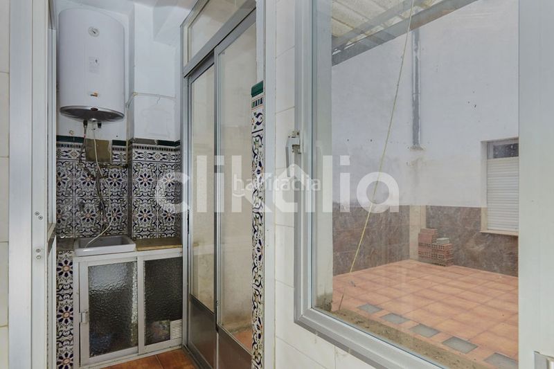 Foto ed7d3fc3-246a-47d3-9e53-aa3479a3c0e2. Piso en Andújar