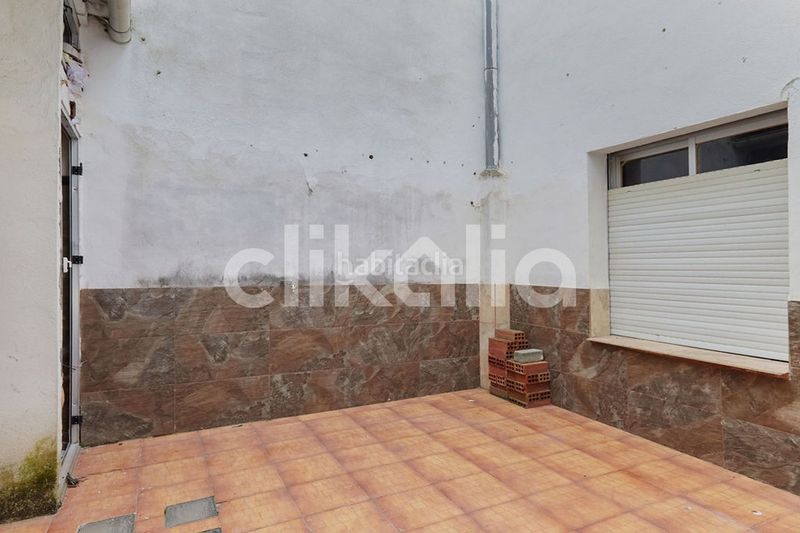 Foto f6fbcb19-d1d6-46ce-9f6e-4871513f0691. Piso en Andújar