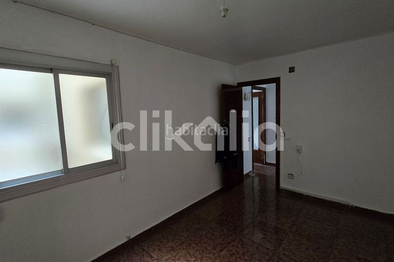 Foto 0b2a096c-1a4f-4baf-b11e-bfd5936727ee. Pis a Ajuntament-Maragall Ripollet