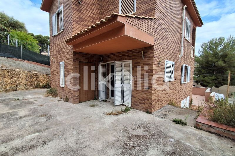Foto e4305b00-fa8c-44a6-9040-6a521d90171f. Casa en costa Cunit - els jardins - els rosers Cunit
