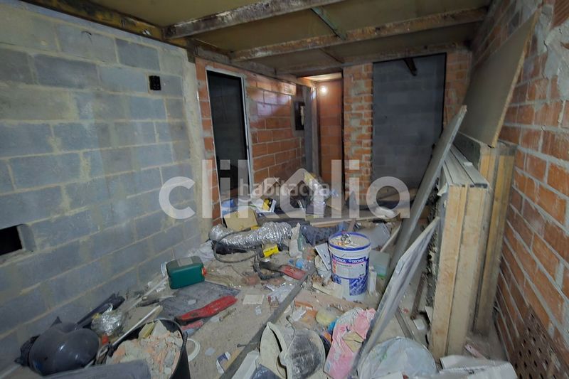 Foto be8e028e-0918-4c26-b054-140eec4361d6. Casa amb aparcament a Vallirana