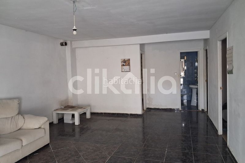 Foto 2b74a215-fe30-4b79-a786-0ae39a6bbf00. Casa amb piscina a Pedralba