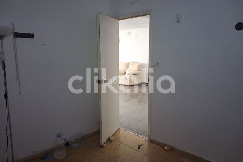 Foto e753fee3-b8a4-42cc-a651-cc9785aaedcd. Casa amb piscina a Pedralba