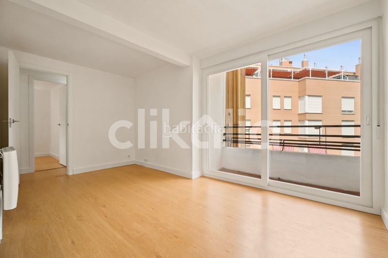 Foto 685d0e35-2297-4ec6-b6eb-4a7cf63275cf. Rent flat with heating in Centro Getafe