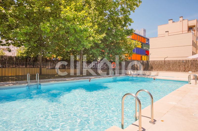 Foto afae70fc-79fe-45f8-84a8-406d7dcac424. Pis amb calefacció aparcament piscina a Cuatro Vientos Madrid