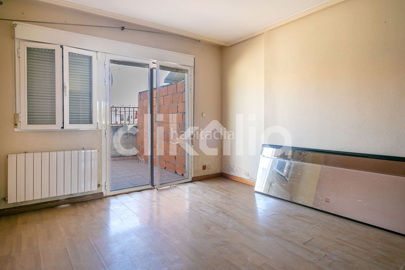 Foto f3c3a153-7259-4fe7-ae71-158496db742c. Casa adossada a Torrelaguna