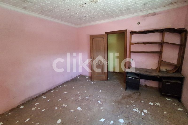 Foto 40f48693-8a94-4b94-9323-35ee8ffaef5a. Casa amb aparcament a Alberic