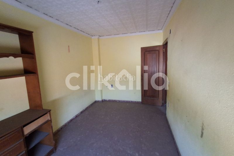 Foto a214f1c5-c486-4326-8a8a-fe701e8e98cb. Casa amb aparcament a Alberic