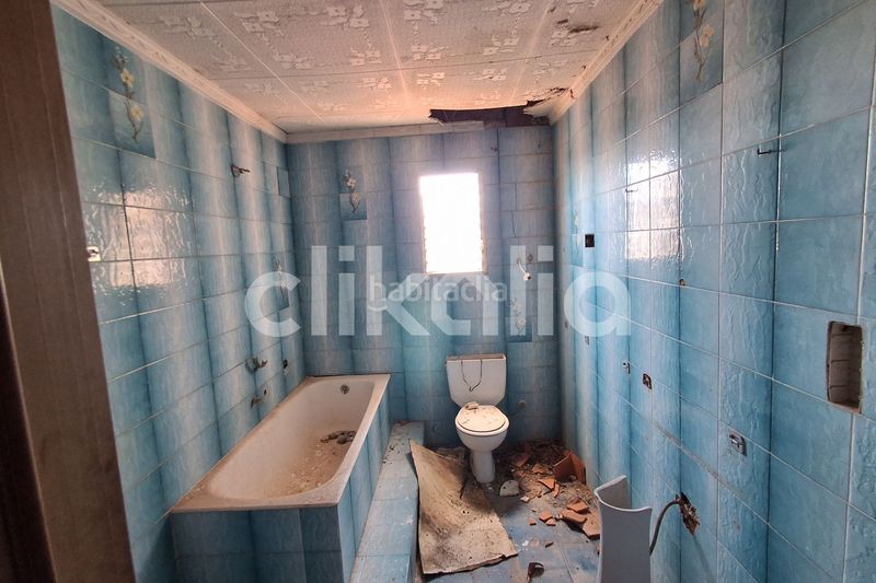 Foto e56c5ef4-e7fe-42ee-9d47-b0112ff29752. Casa amb aparcament a Alberic