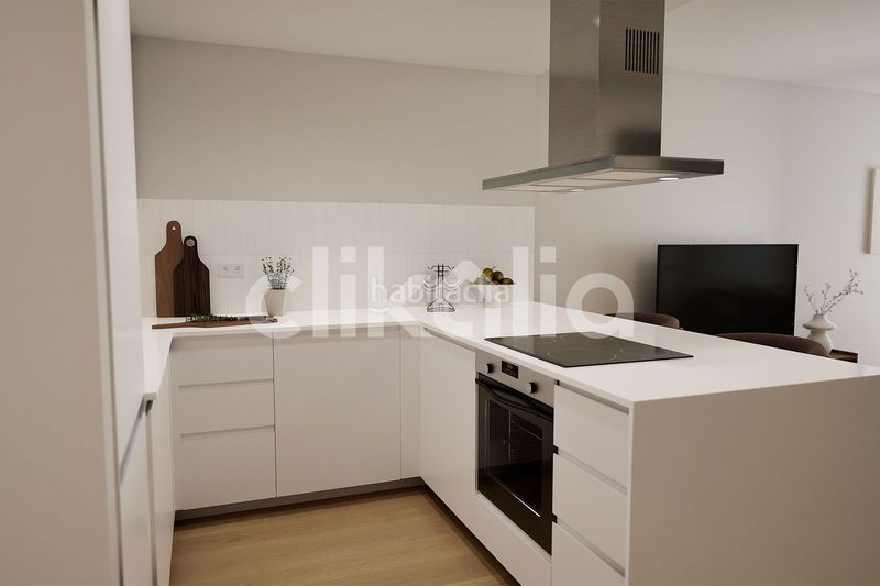 Foto b6e67a1f-1264-4b16-b383-ce6c426a792e. Pis amb calefacció a Guindalera Madrid