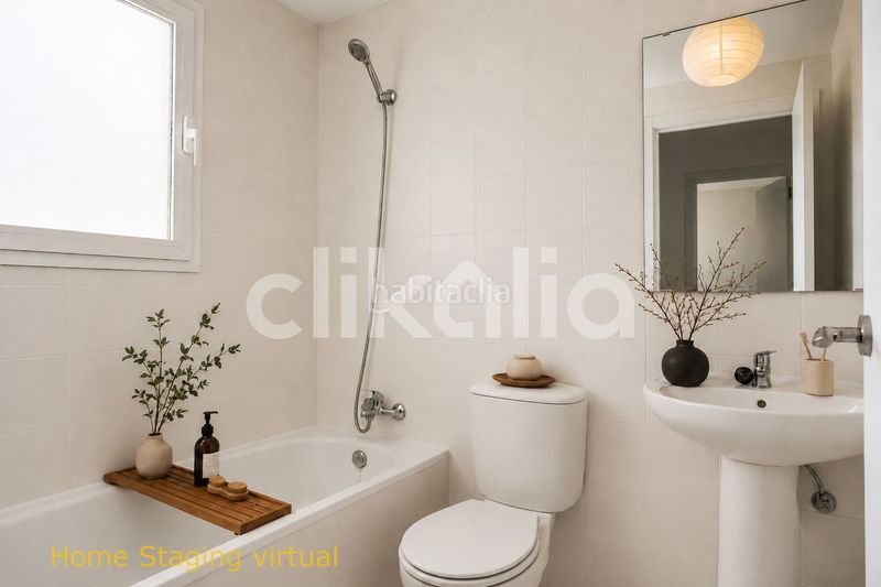 Foto fae0bcc1-6655-41eb-a255-3ef1711f5107. Pis amb calefacció aparcament piscina a Cuatro Vientos Madrid
