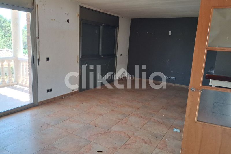 Foto 0f58601d-f3c4-4b8f-a10b-defda0568d83. Casa amb calefacció aparcament piscina a Querol