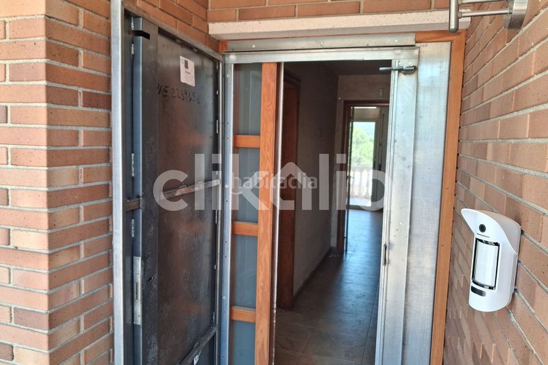 Foto 4366fa4b-d852-4534-8b72-3cc855400d04. Casa amb calefacció aparcament piscina a Querol