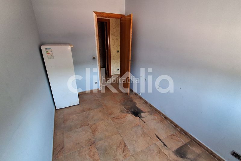 Foto 4f175621-fb90-4791-8388-d170e680ffe4. Casa amb calefacció aparcament piscina a Querol