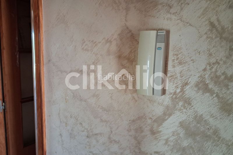 Foto 5348fa08-0ad5-4673-a43e-ff3c9304a8de. Casa amb calefacció aparcament piscina a Querol