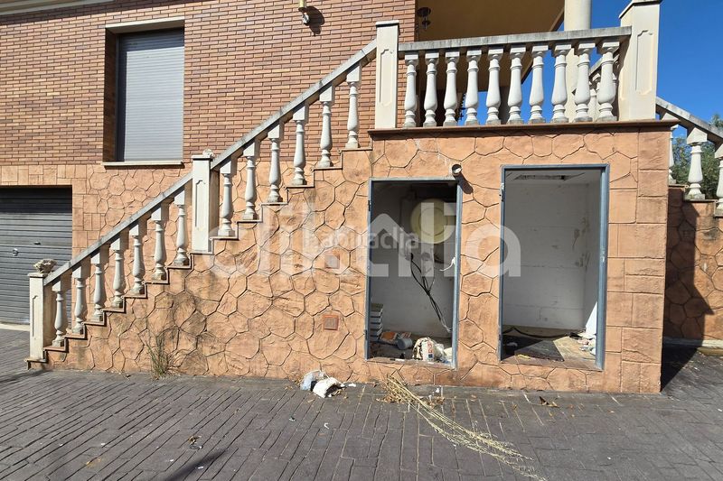Foto a9fa42a2-9892-49b3-aaa4-c21c945fe6b8. Casa amb calefacció aparcament piscina a Querol