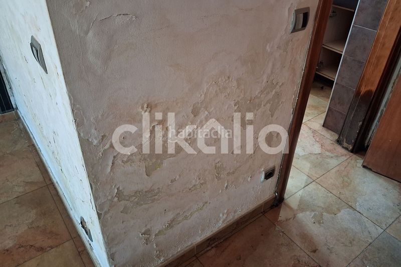 Foto af5c87f3-c746-41dd-9e74-e97fdd4ef396. Casa amb calefacció aparcament piscina a Querol