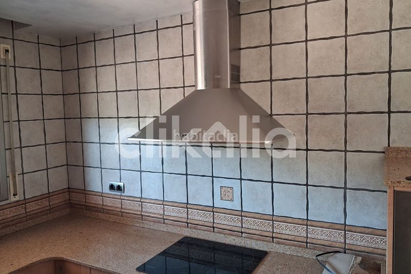Foto b59c2c22-41be-4c3e-93e2-1737243d86ee. Casa amb calefacció aparcament piscina a Querol