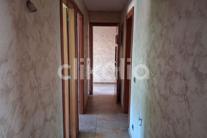 Foto babe9ea1-01e1-44ac-b12e-ff1fce7bf94a. Casa amb calefacció aparcament piscina a Querol