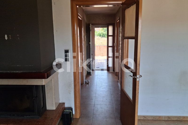 Foto c864eae6-4cf9-419d-bdea-5be4bed4e1ab. Casa amb calefacció aparcament piscina a Querol
