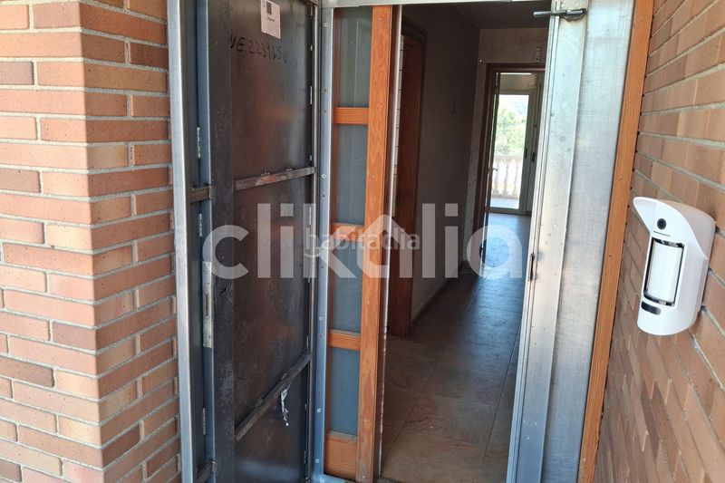 Foto e2b26eed-8fa0-421c-a173-e062f879d75b. Casa amb calefacció aparcament piscina a Querol