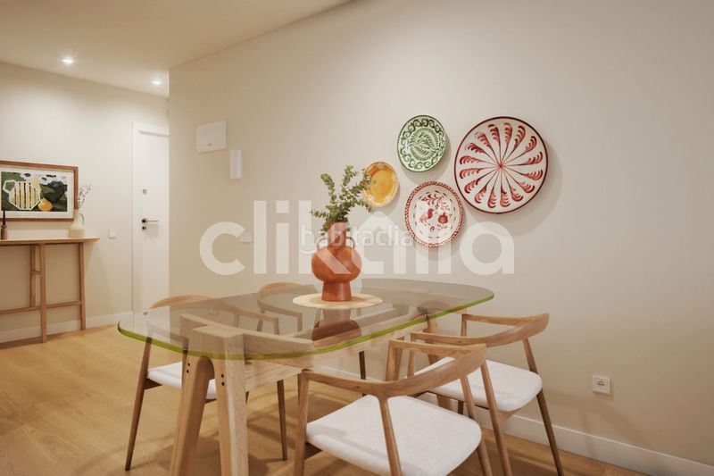 Foto f1c04746-d7dd-49b5-8600-e5dd318283b4. Pis a Bami - La Estrella Sevilla