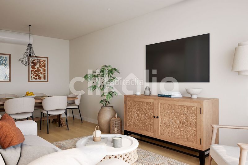 Foto ff0fca24-9947-4fe7-8f5b-071e01a8dbbc. Piso en Carranque - Haza Cuevas Málaga