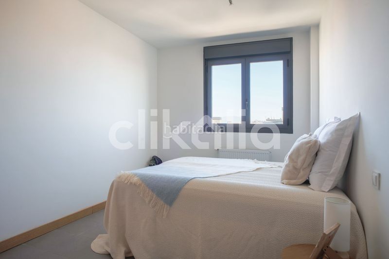 Foto f724795f-8dca-4f69-a245-79717d2f2a7a. Pis amb calefacció aparcament piscina a primera fase-nuevo Tres Cantos Tres Cantos