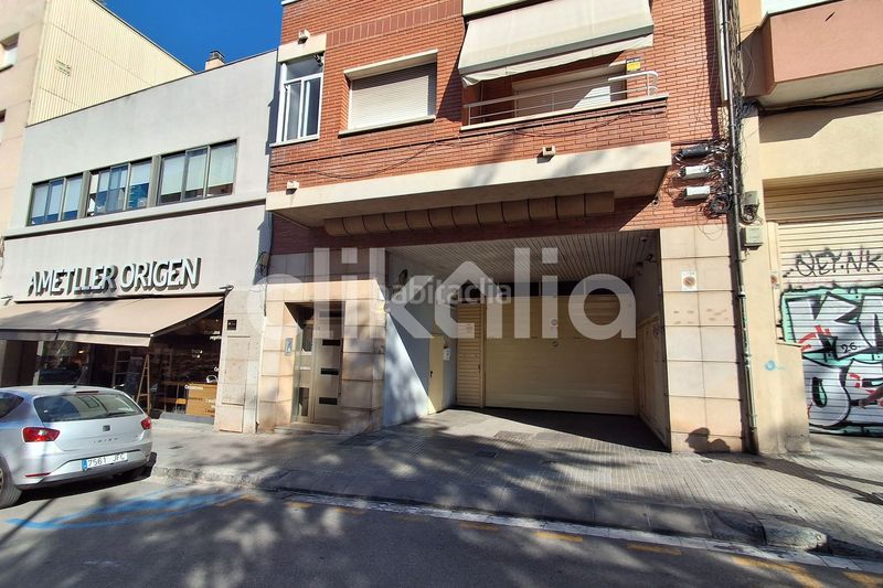 Foto 08233165-b900-43b9-a692-8f0d8a6c5e34. Aparcament de moto a Centre Cornellà de Llobregat