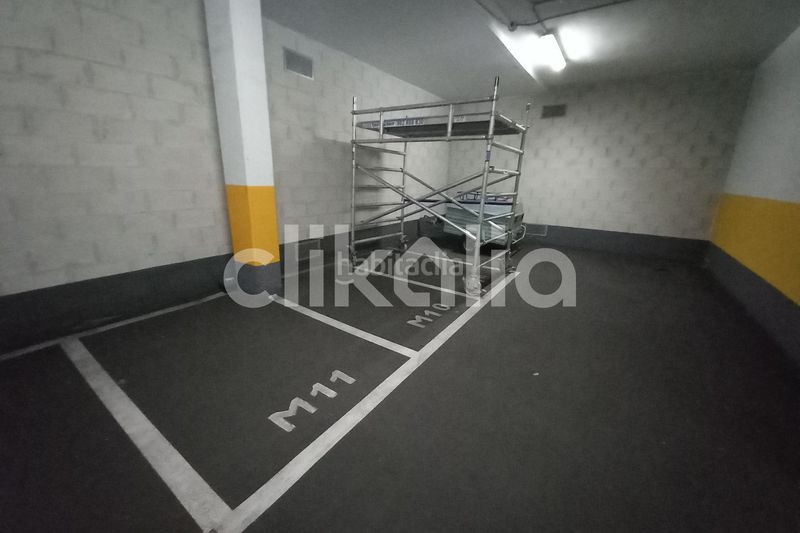 Foto 7a64db12-f22c-4831-946b-ee9322c1331c. Motorcycle parking in Norte Alcobendas