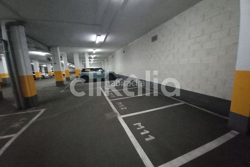 Foto 8622b2bf-4469-42b8-82b7-25c2b600ffde. Motorcycle parking in Norte Alcobendas