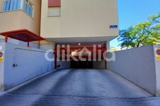 Aparcament cotxe a Prado de Santo Domingo