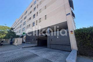 Aparcament cotxe a Prado de Santo Domingo