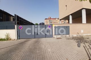 Aparcament cotxe a Las Dehesillas-Vereda de los Estudiantes
