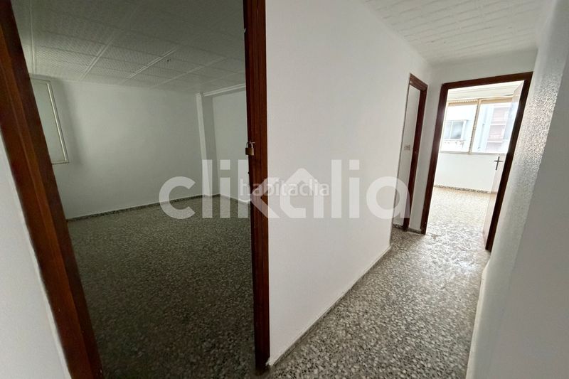 Foto 3f21c151-8572-4cdb-955f-22e50af24ecf. Pis a Yecla