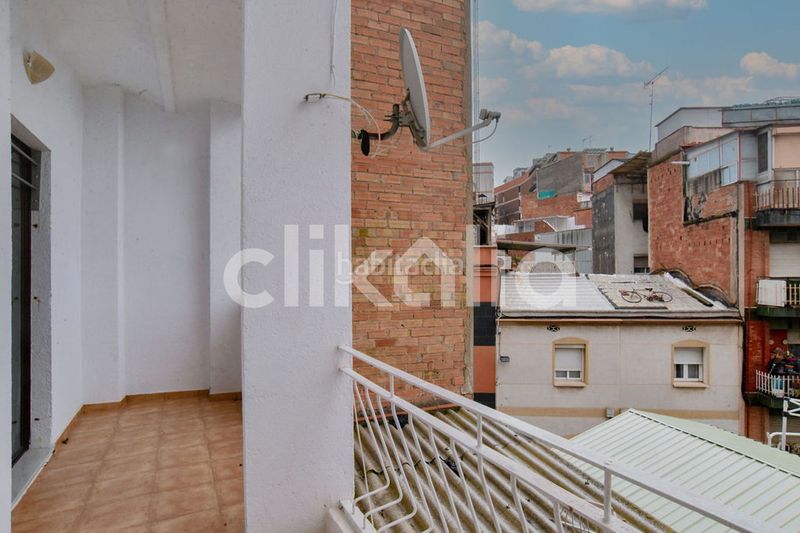 Foto b00e4090-a644-482b-9034-bdf6f475a7ba. Casa a Roquetes Barcelona