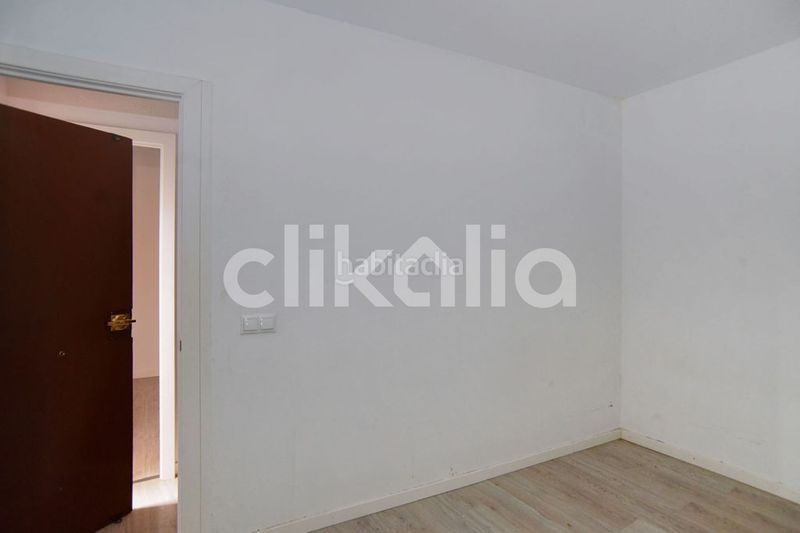 Foto de951fec-f38a-47dc-b1a1-4fb3223c6b94. Casa a Roquetes Barcelona