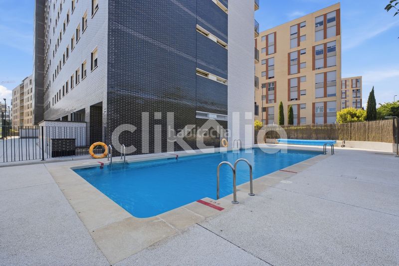 Foto 356bb46c-20e3-4b25-9f9c-9ecc3989e32c. Pis amb calefacció aparcament piscina a primera fase-nuevo Tres Cantos Tres Cantos