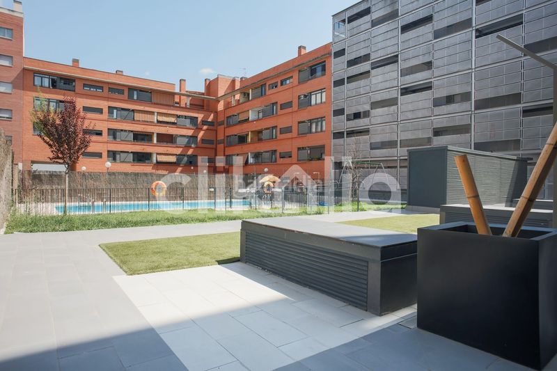 Foto 11b34faa-5000-4ba4-a154-f70de54f21cb. Pis amb calefacció aparcament piscina a Ensanche de Vallecas-La Gavia Madrid