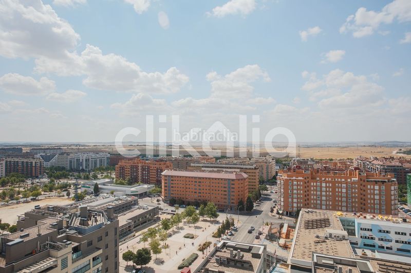 Foto ff35caac-128d-4712-a0dd-c57002995d04. Pis amb calefacció aparcament piscina a Ensanche de Vallecas-La Gavia Madrid