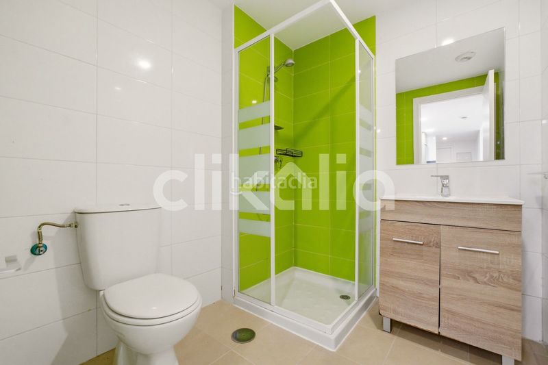 Foto f6f01156-b5f2-404d-98e9-9792e87a6a2b. Pis amb calefacció aparcament piscina a primera fase-nuevo Tres Cantos Tres Cantos