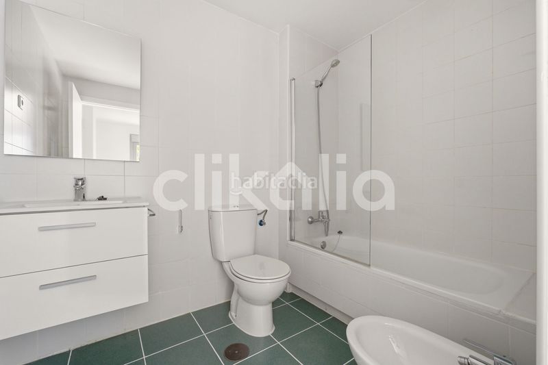 Foto fa203c35-683f-40f1-8994-e664ea10343a. Pis amb calefacció aparcament a Ensanche de Vallecas-La Gavia Madrid