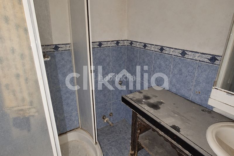 Foto f27d9122-18c4-45bc-b3b7-692abc3d3a42. Casa adossada a Cieza
